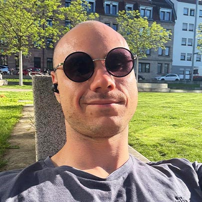 Testimonial von Person